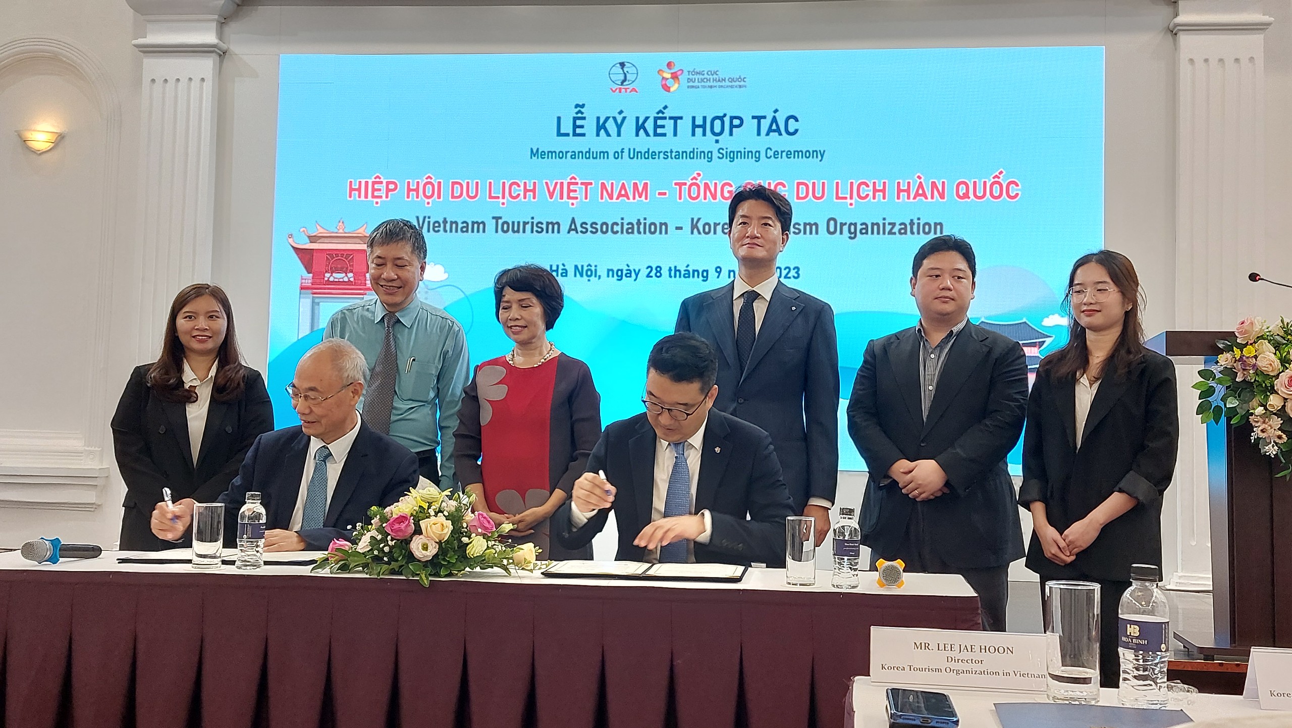 Hiệp hội Du lịch Việt Nam và Tổng cục Du lịch Hàn Quốc đã ký kết biên bản ghi nhớ tăng cường hợp tác và xúc tiến du lịch song phương giai đoạn 2023 – 2024